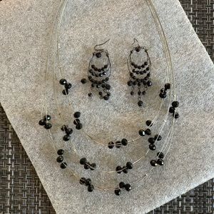 Beaded wire necklace & earring set
